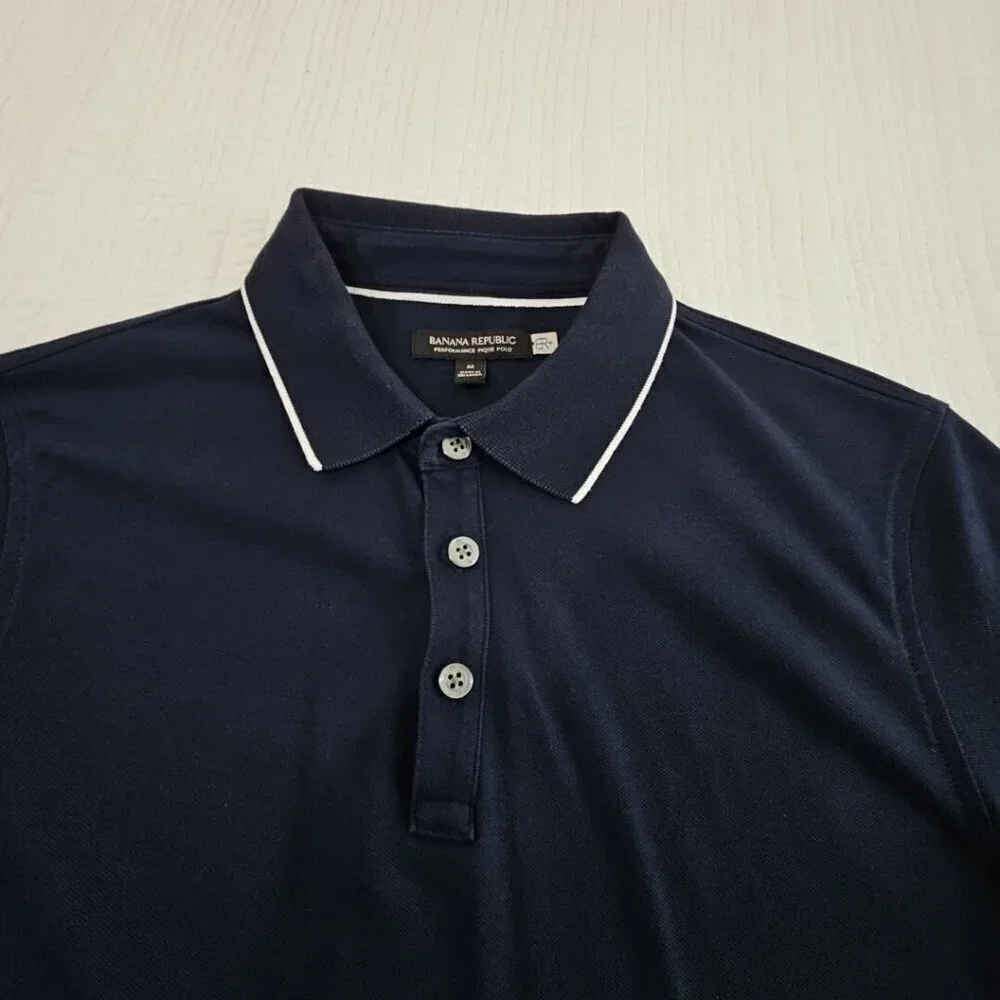 Banana Republic Performance Pique Polo Golf Shirt Navy Blue‎ Men’s Medium EUC LN